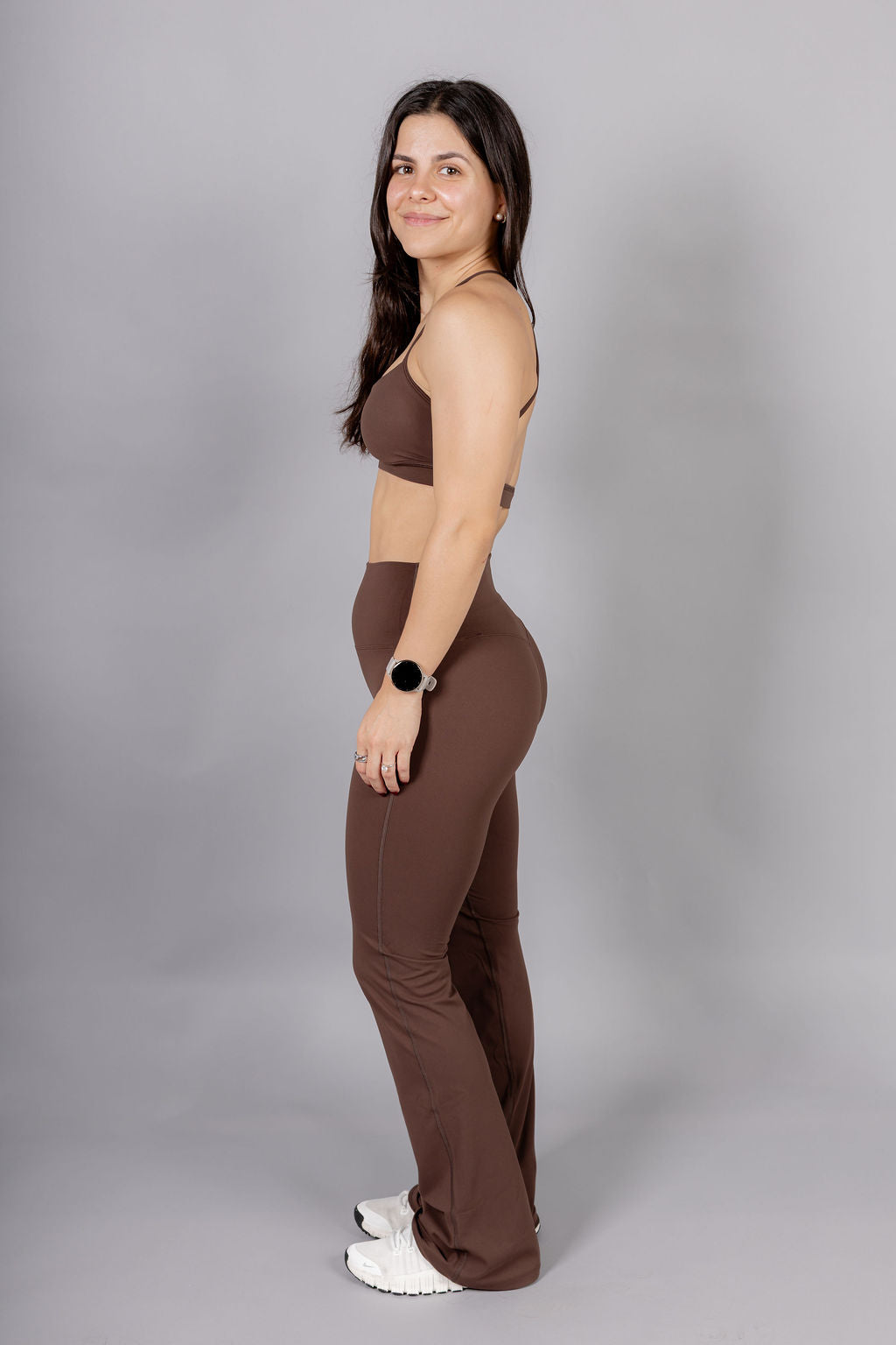 Alure Leggings Acampanados - Cafe Obscuro